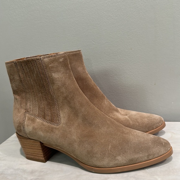 Rag & Bone Rover Suede Chelsea Boot Camel Taupe Almond Toe Ankle Booties Slip On - Picture 9 of 15